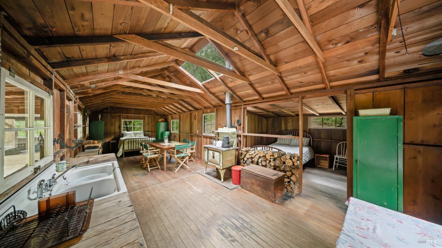 Property photo 12