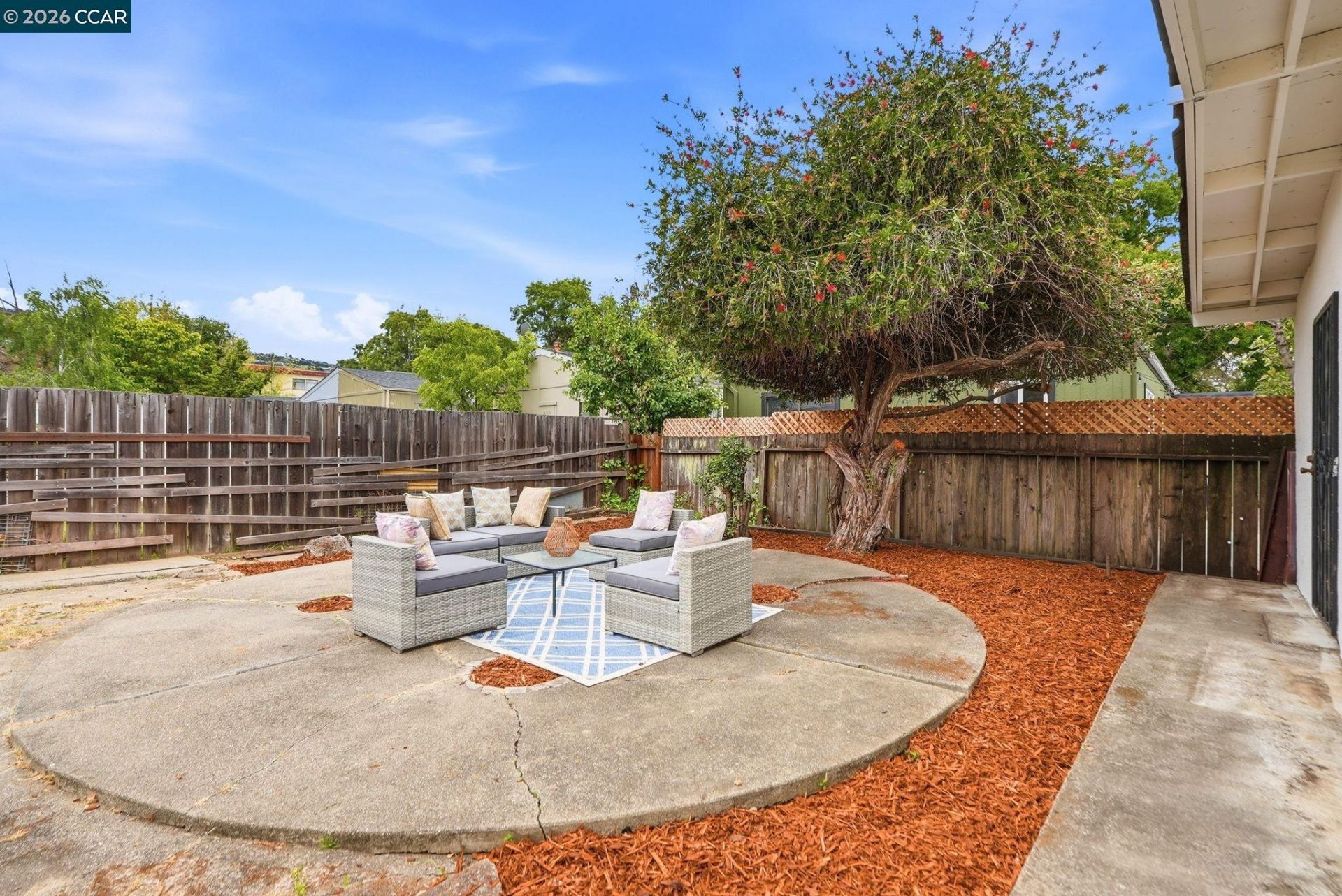 Property photo 37