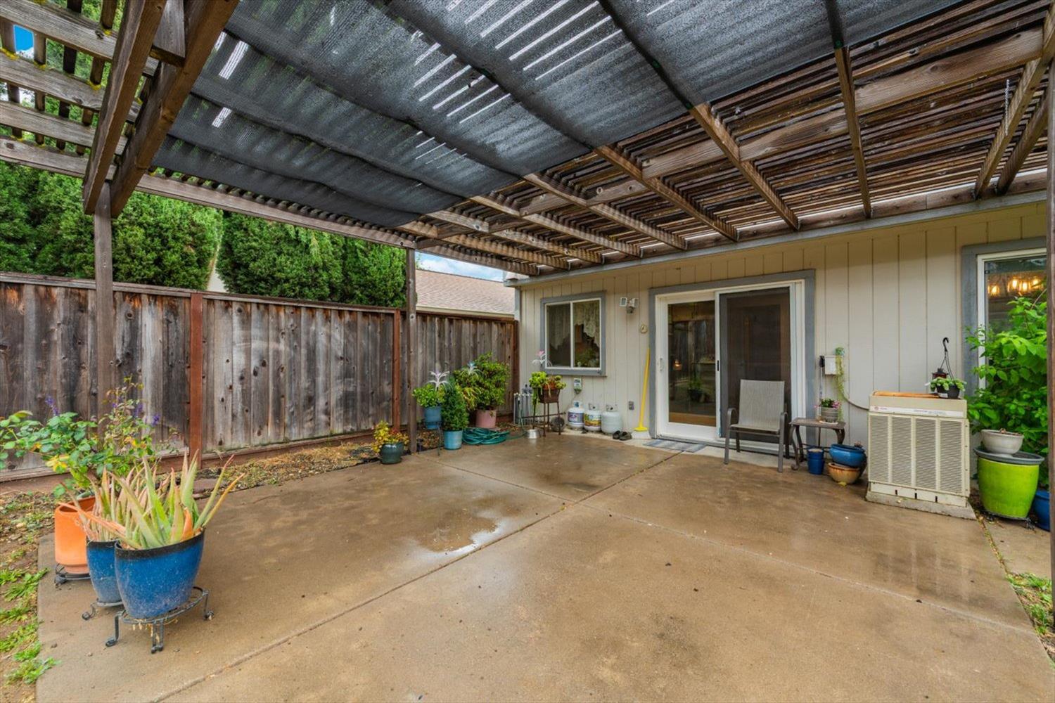 Property photo 38