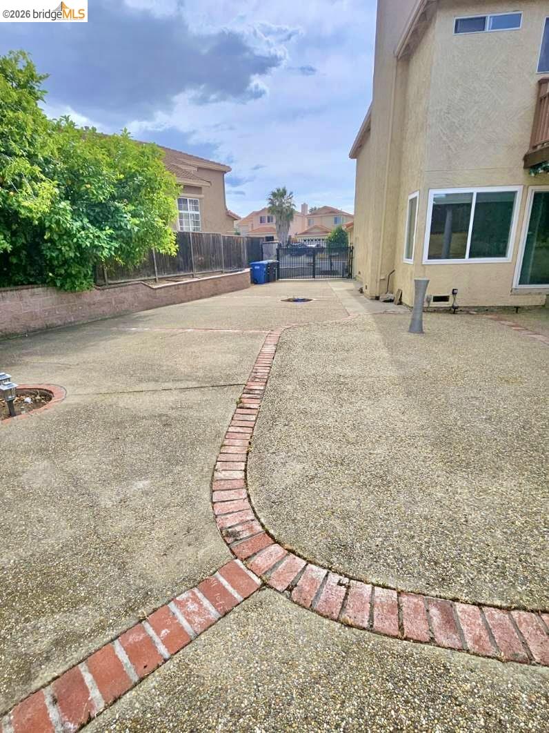 Property photo 44