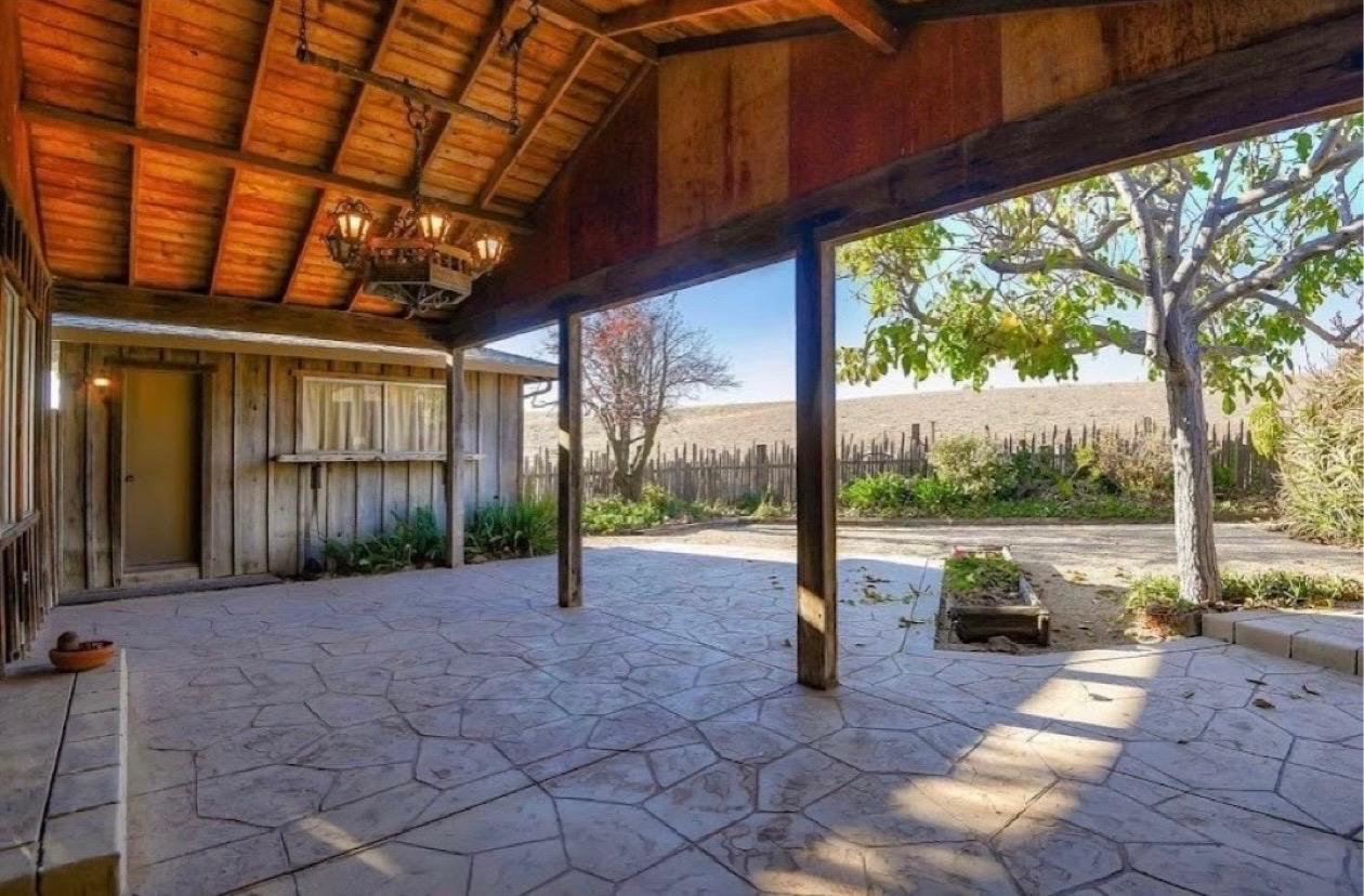 Property photo 21
