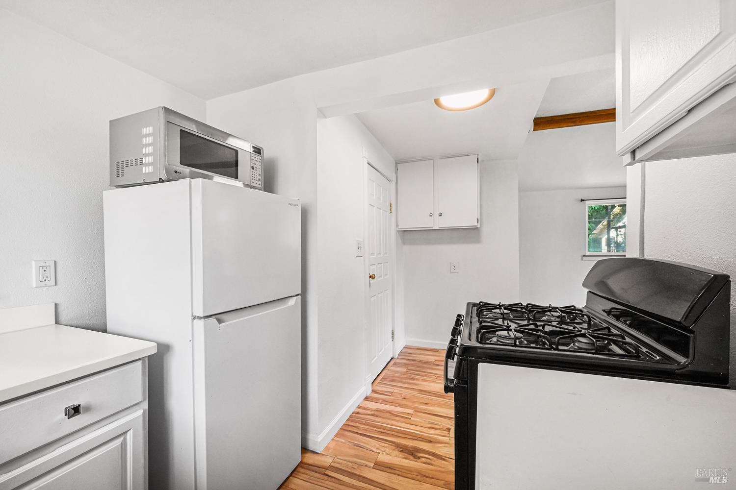 Property photo 35