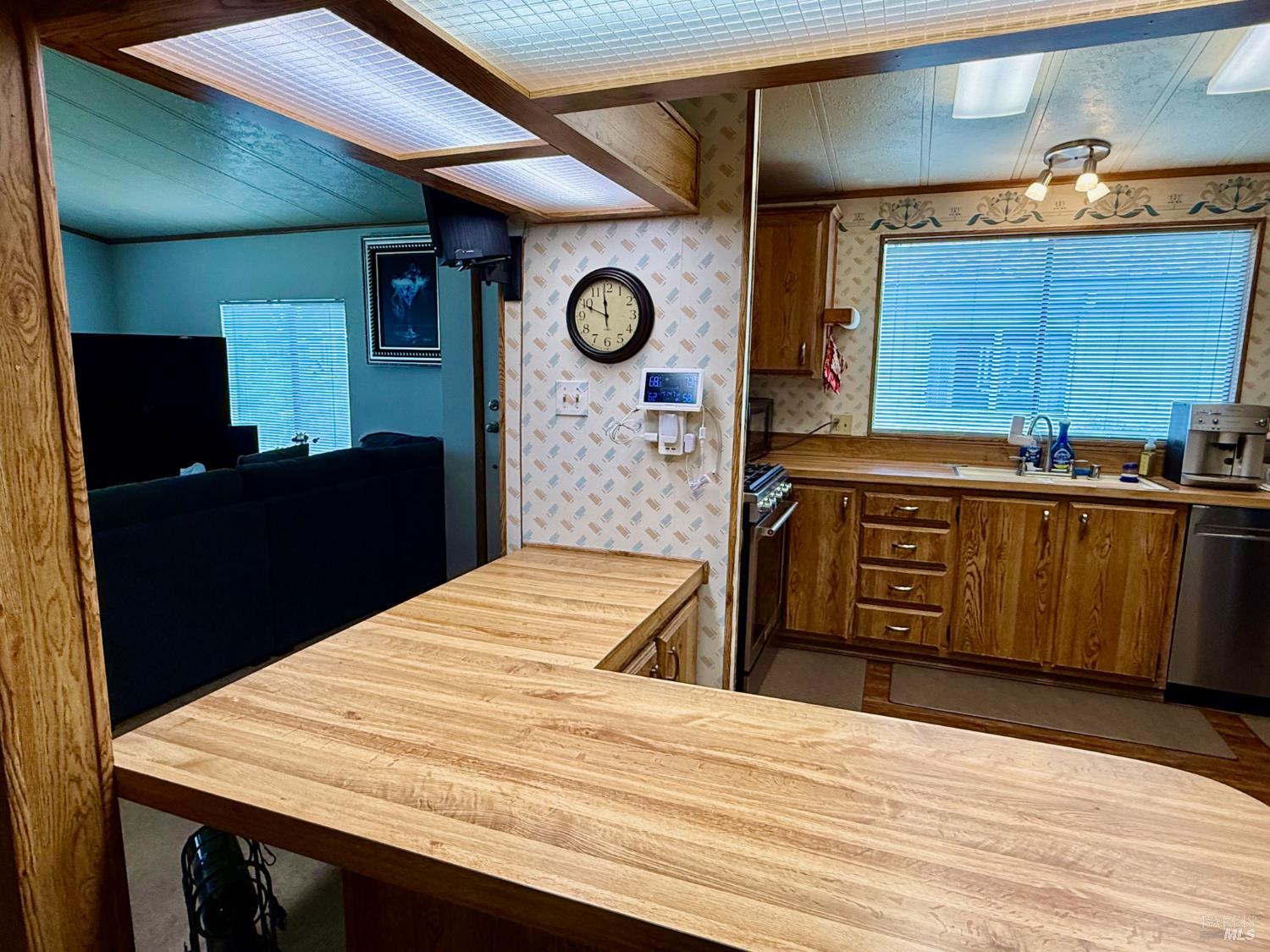 Property photo 24