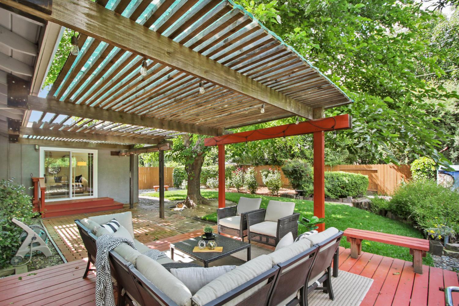 Property photo 44