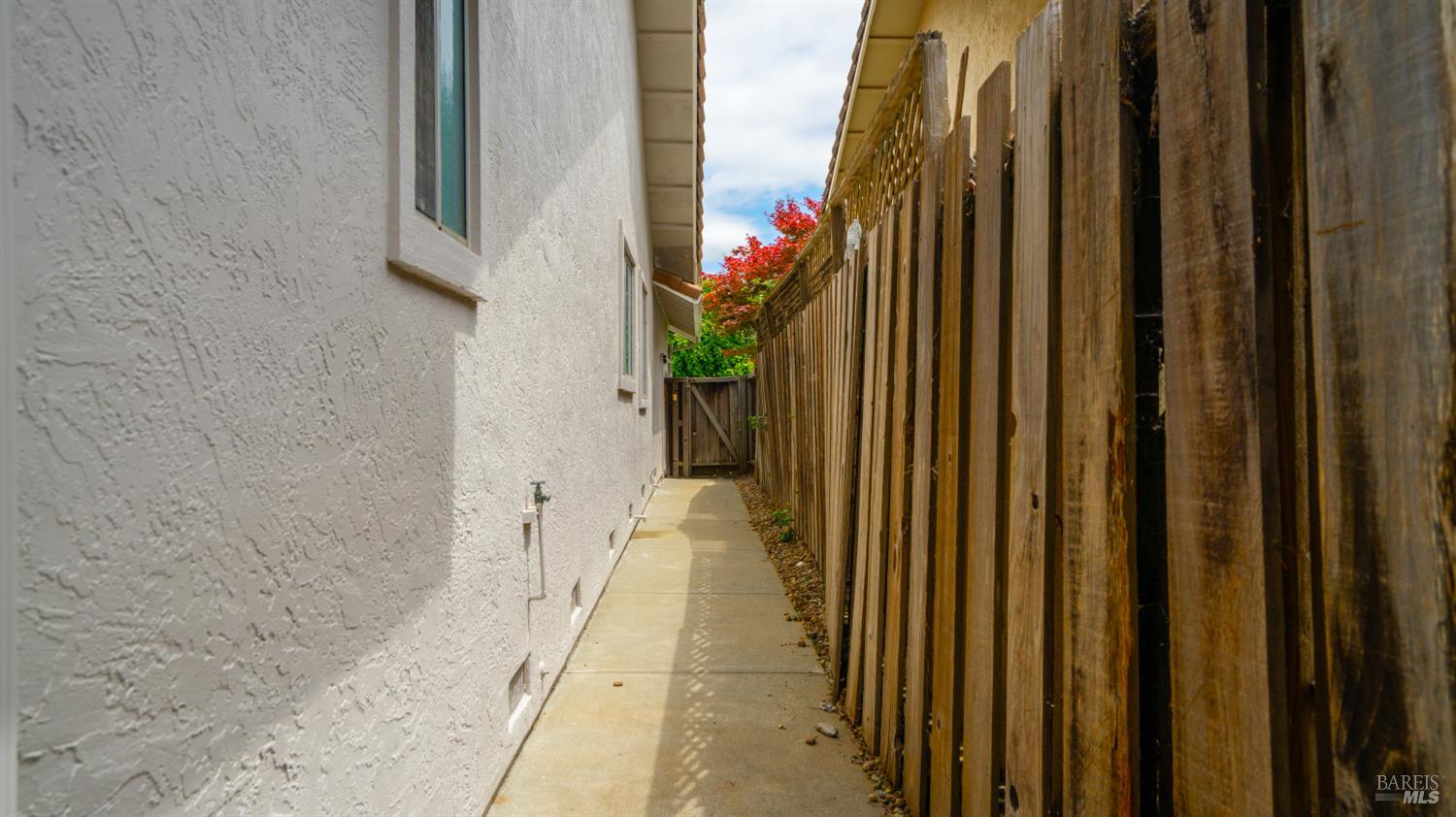 Property photo 34