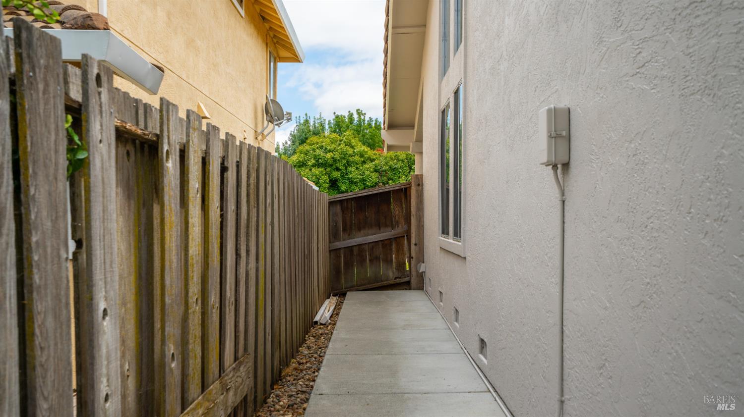 Property photo 36