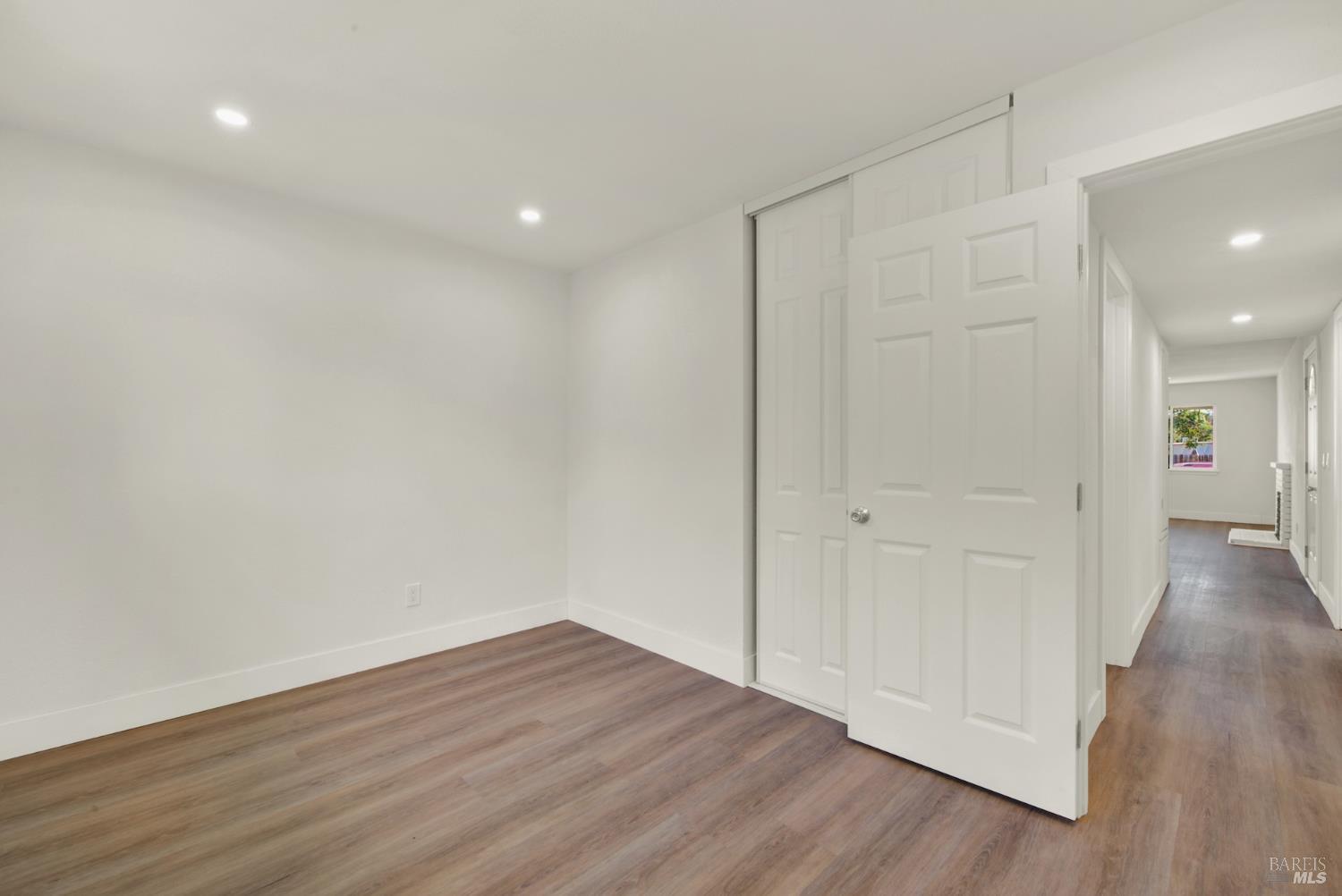 Property photo 50