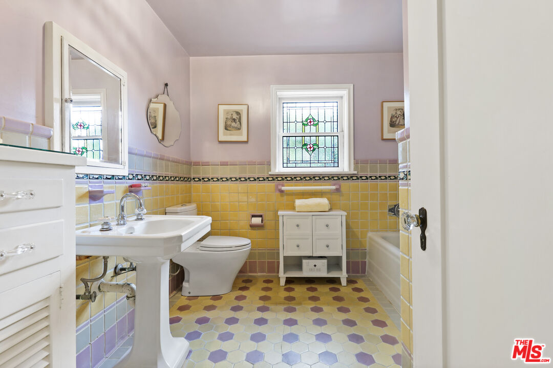 Property photo 42