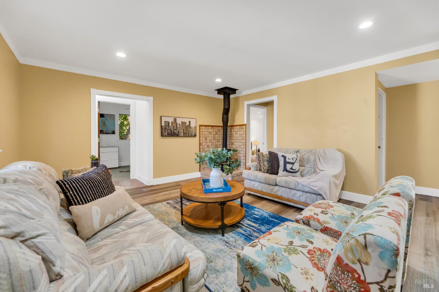 Property photo 44