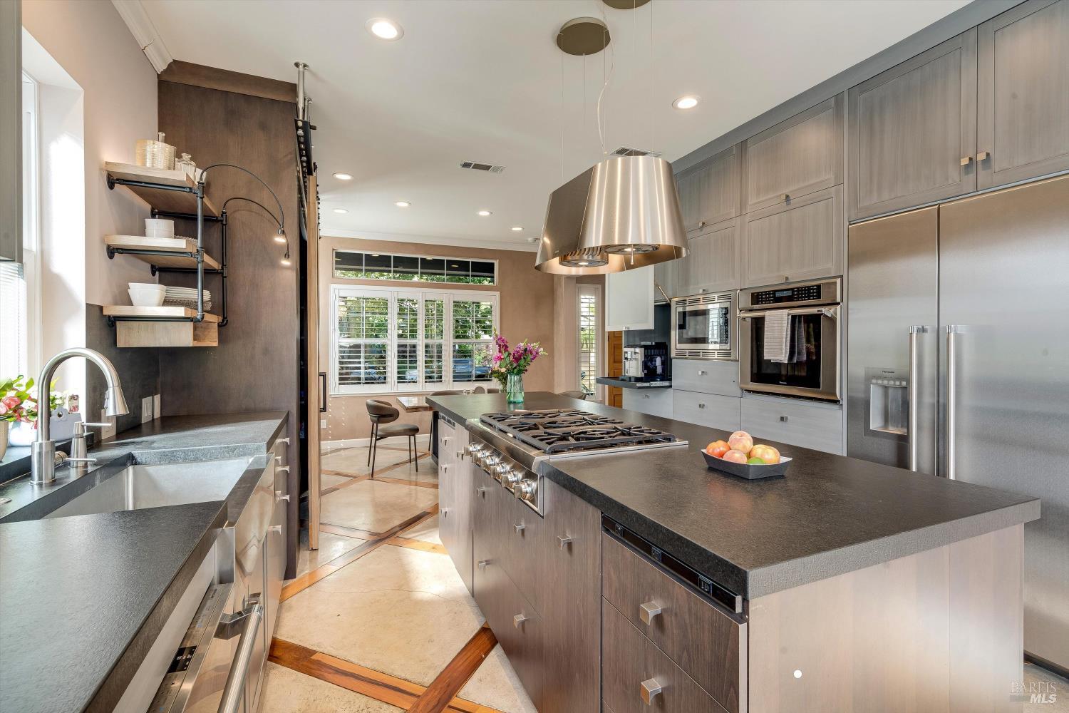 Property photo 17