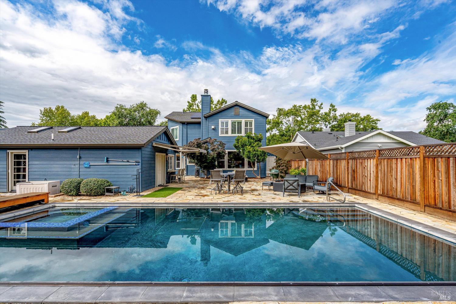 Property photo 33