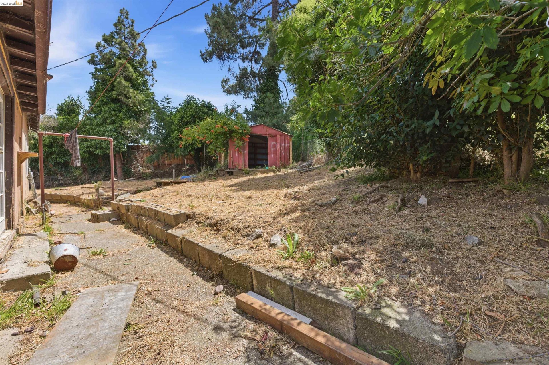 Property photo 33