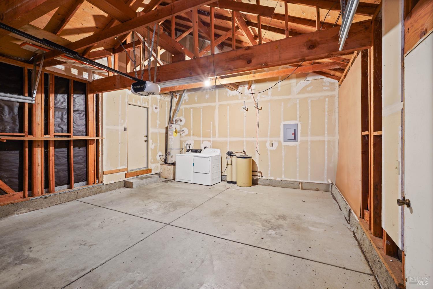 Property photo 46