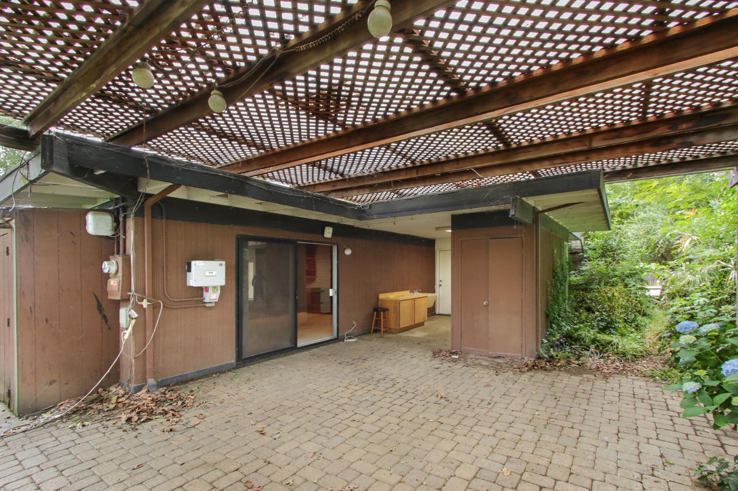 Property photo 46