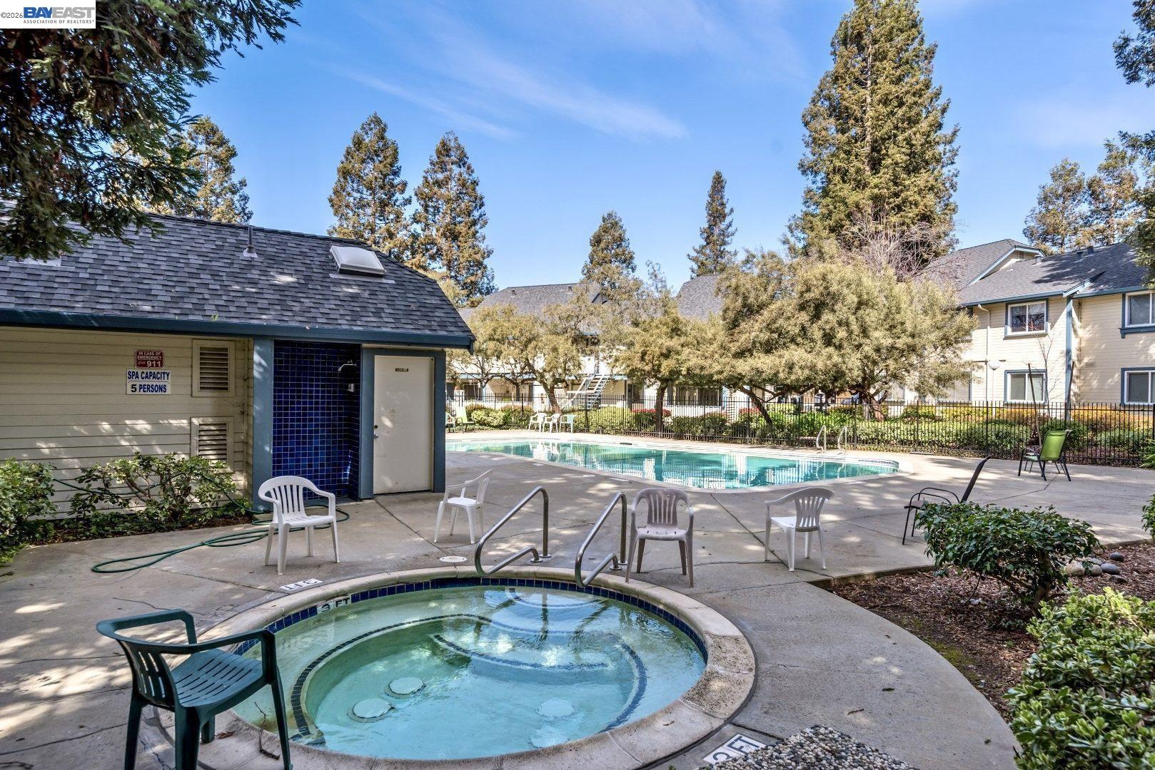 Property photo 33