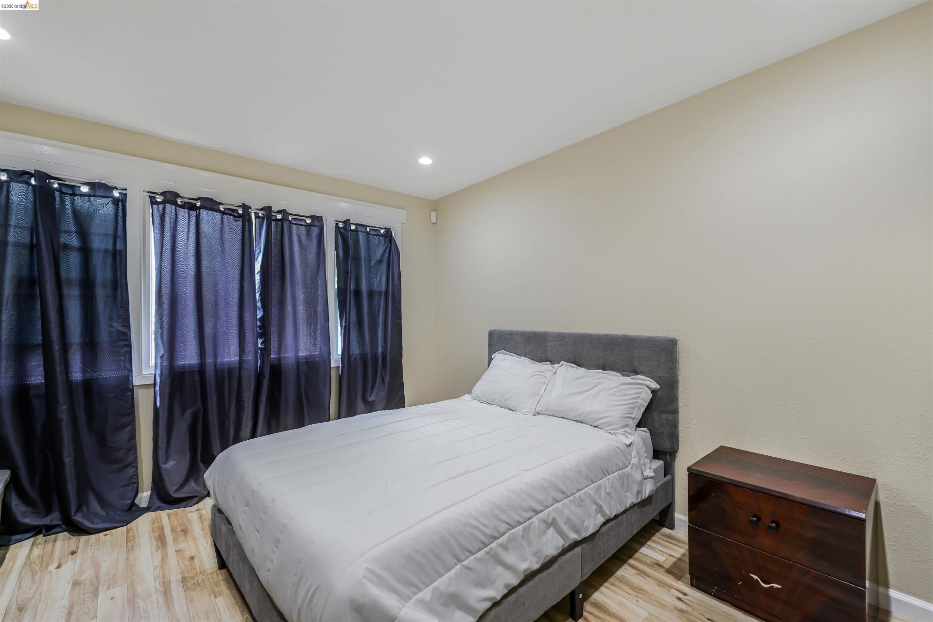 Property photo 35