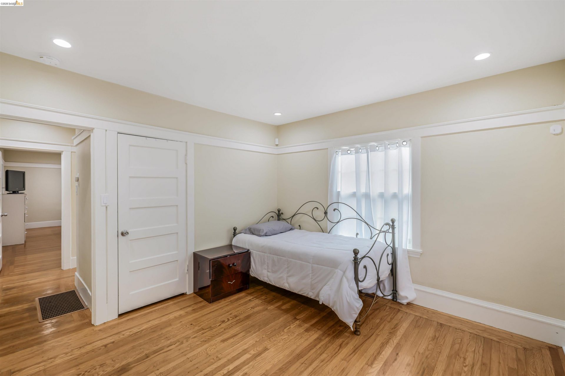 Property photo 46