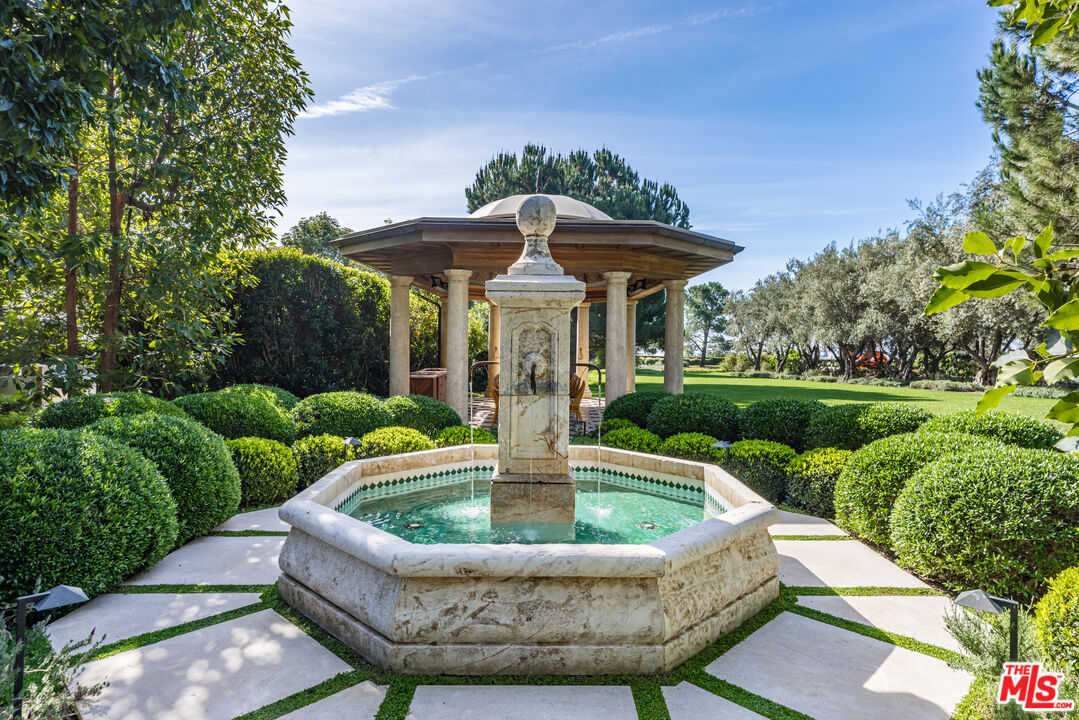 Property photo 47