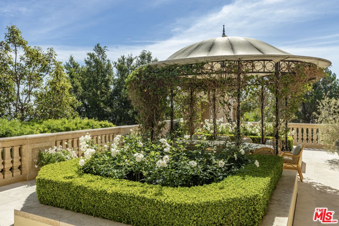 Property photo 48