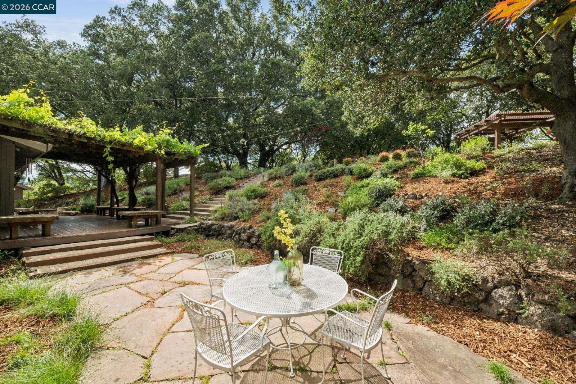 Property photo 44