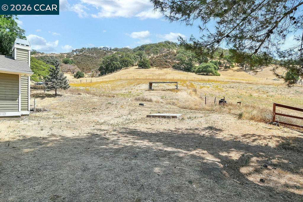 Property photo 44