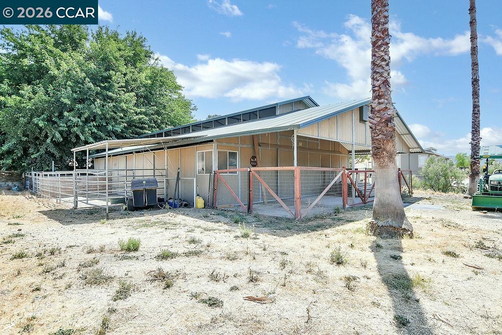 Property photo 46