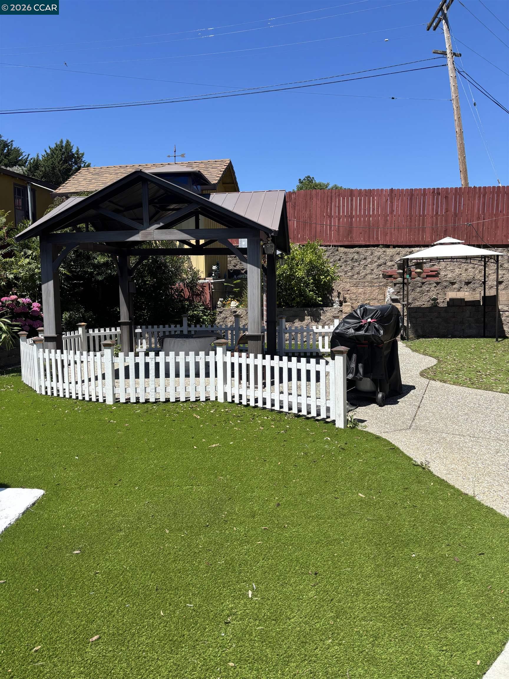 Property photo 23