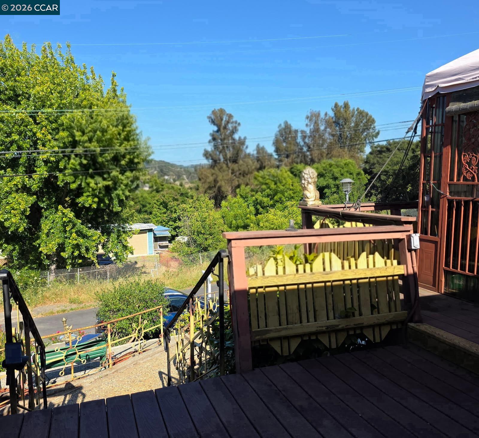 Property photo 28