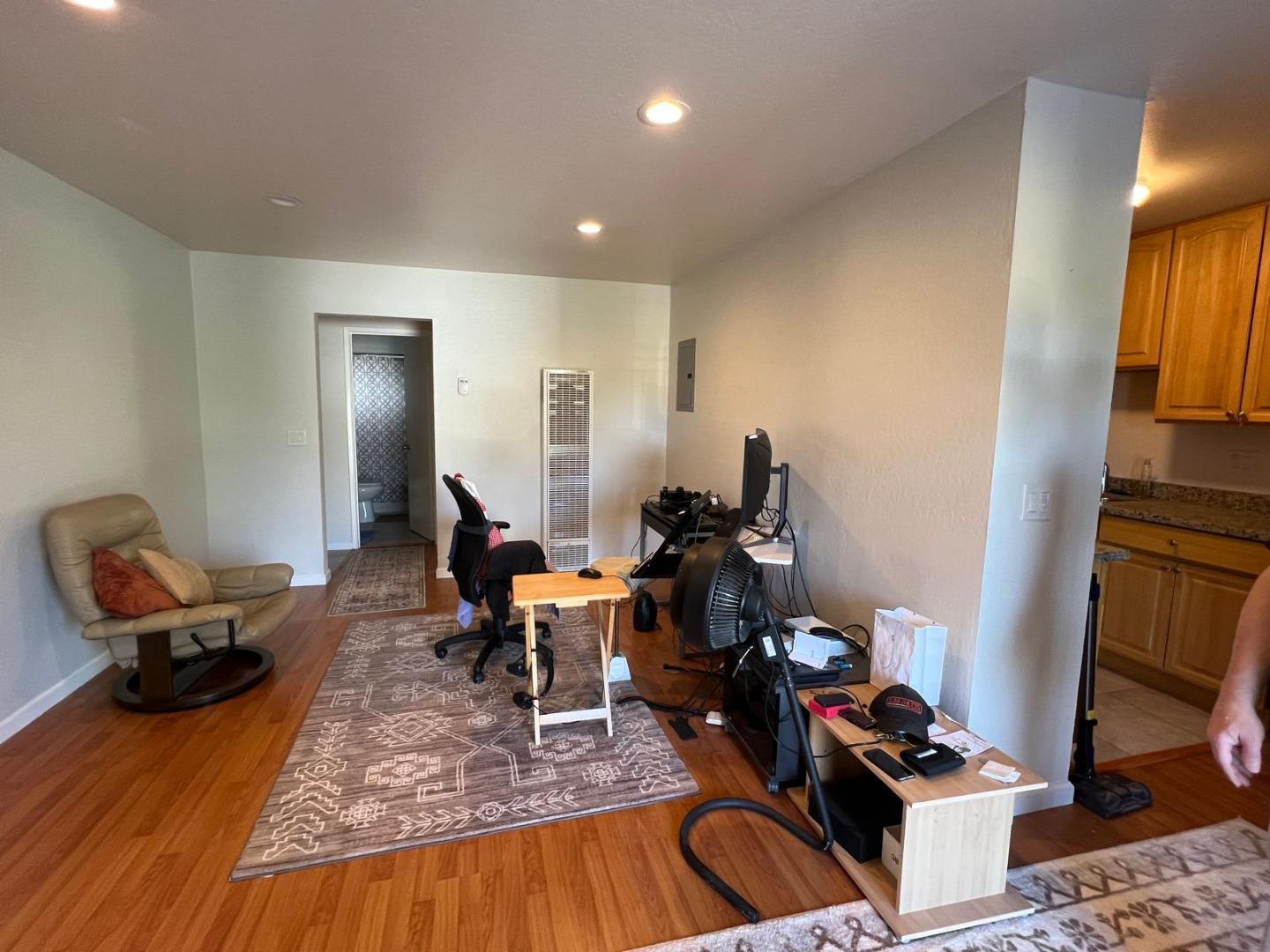 Property photo 28