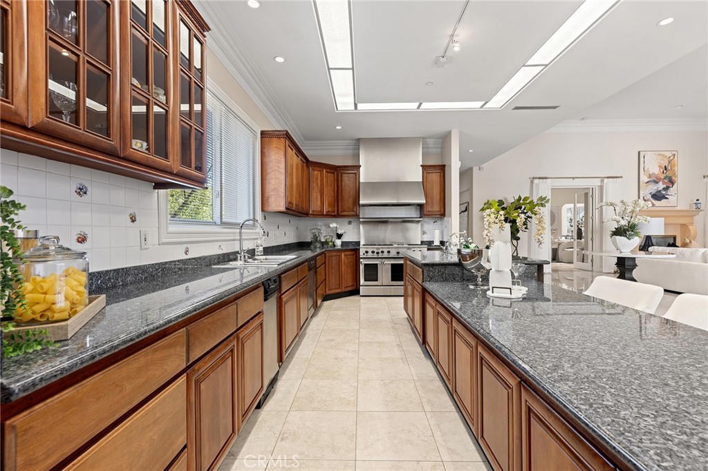 Property photo 44