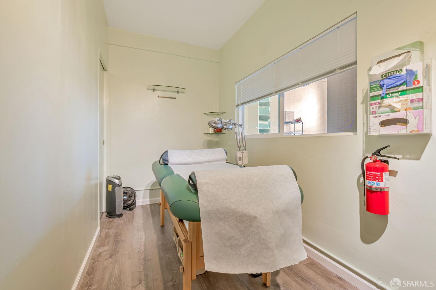 Property photo 37