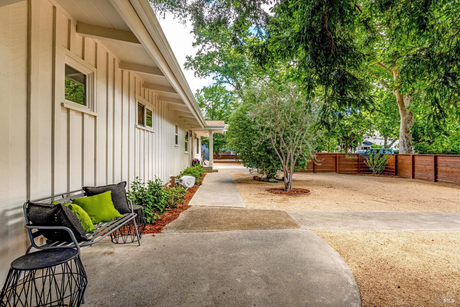 Property photo 46