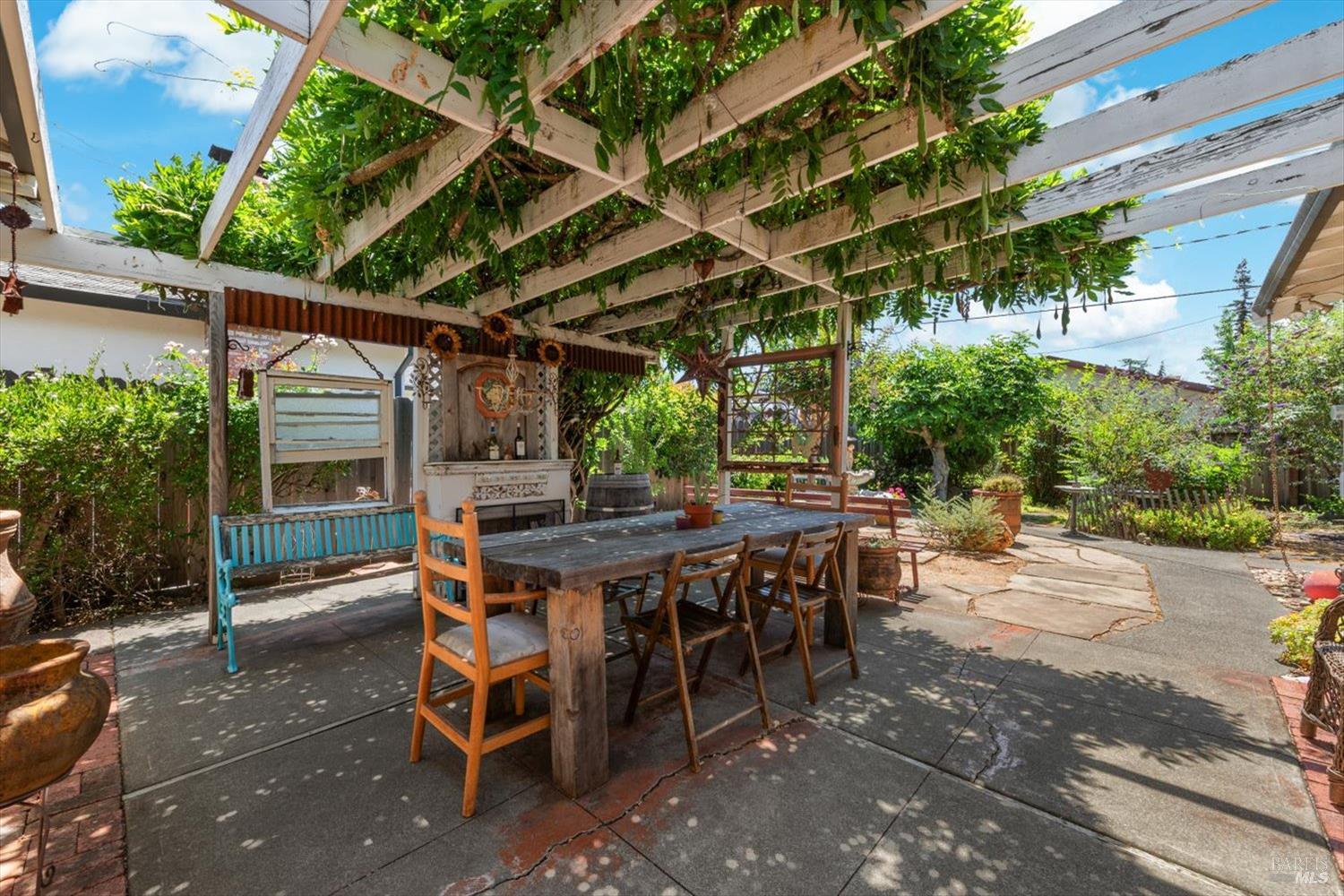 Property photo 34