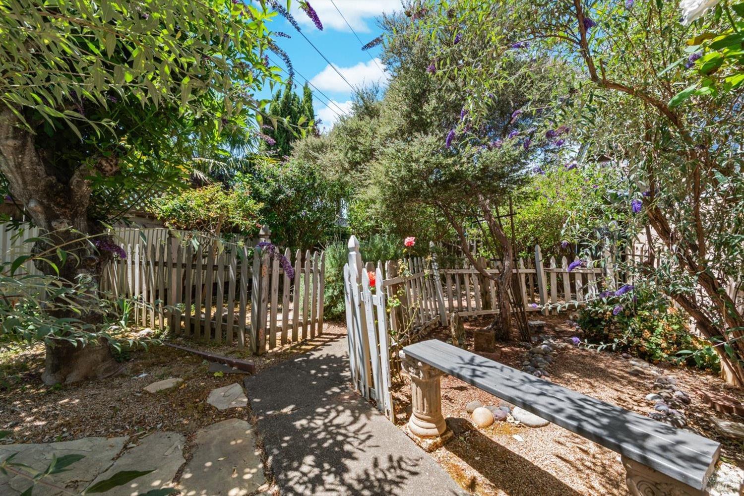 Property photo 42