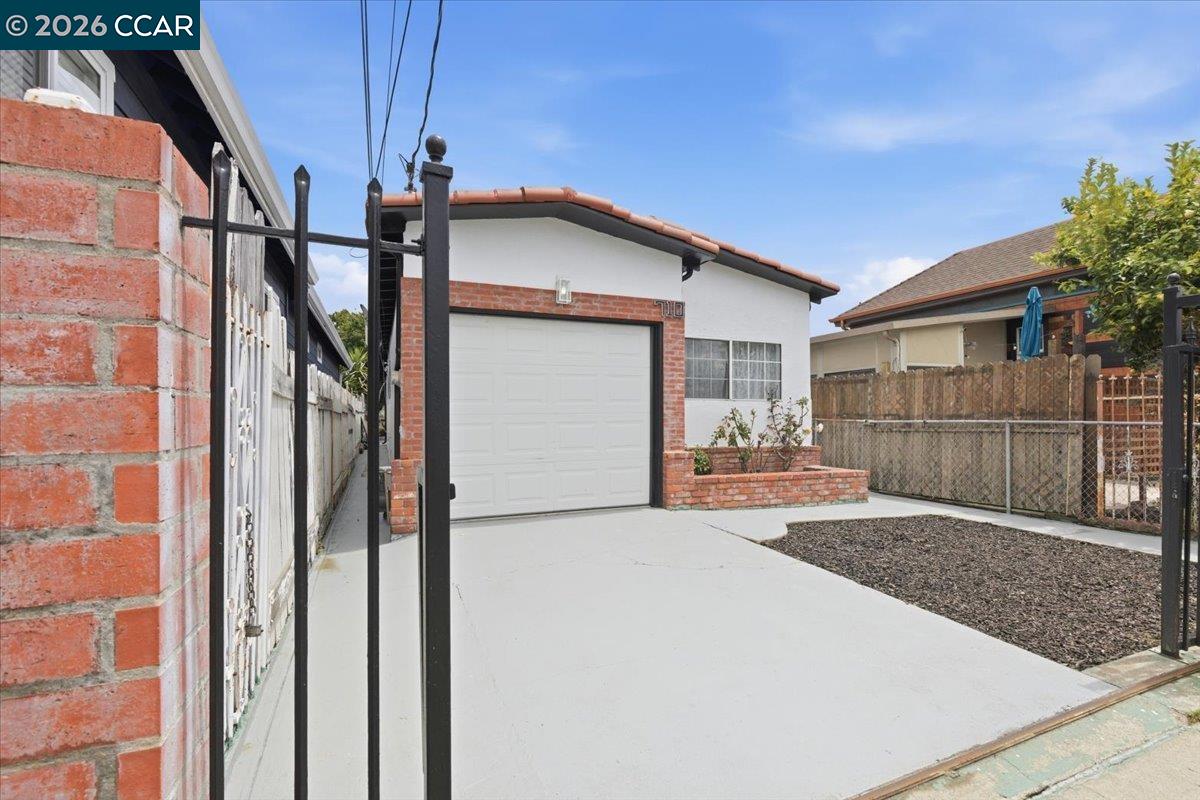 Property photo 32