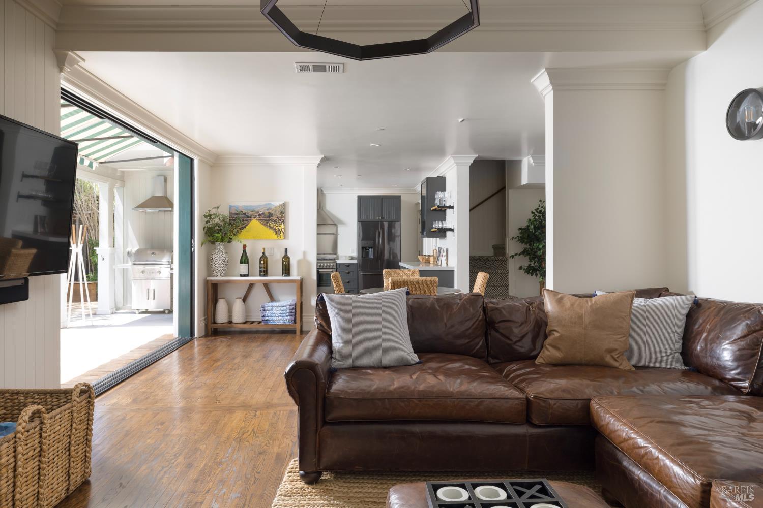 Property photo 33