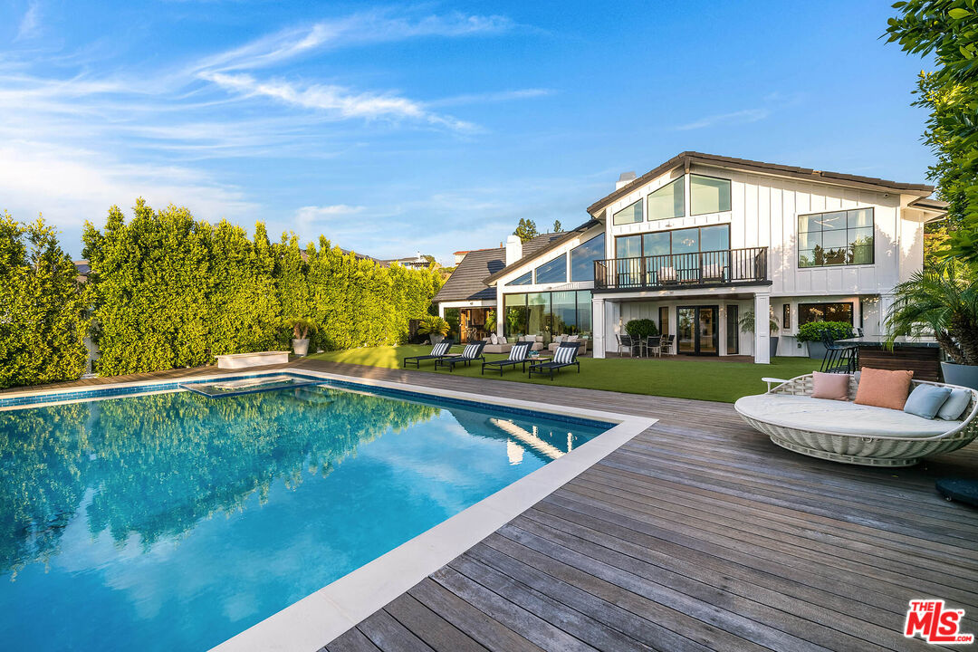 Property photo 30