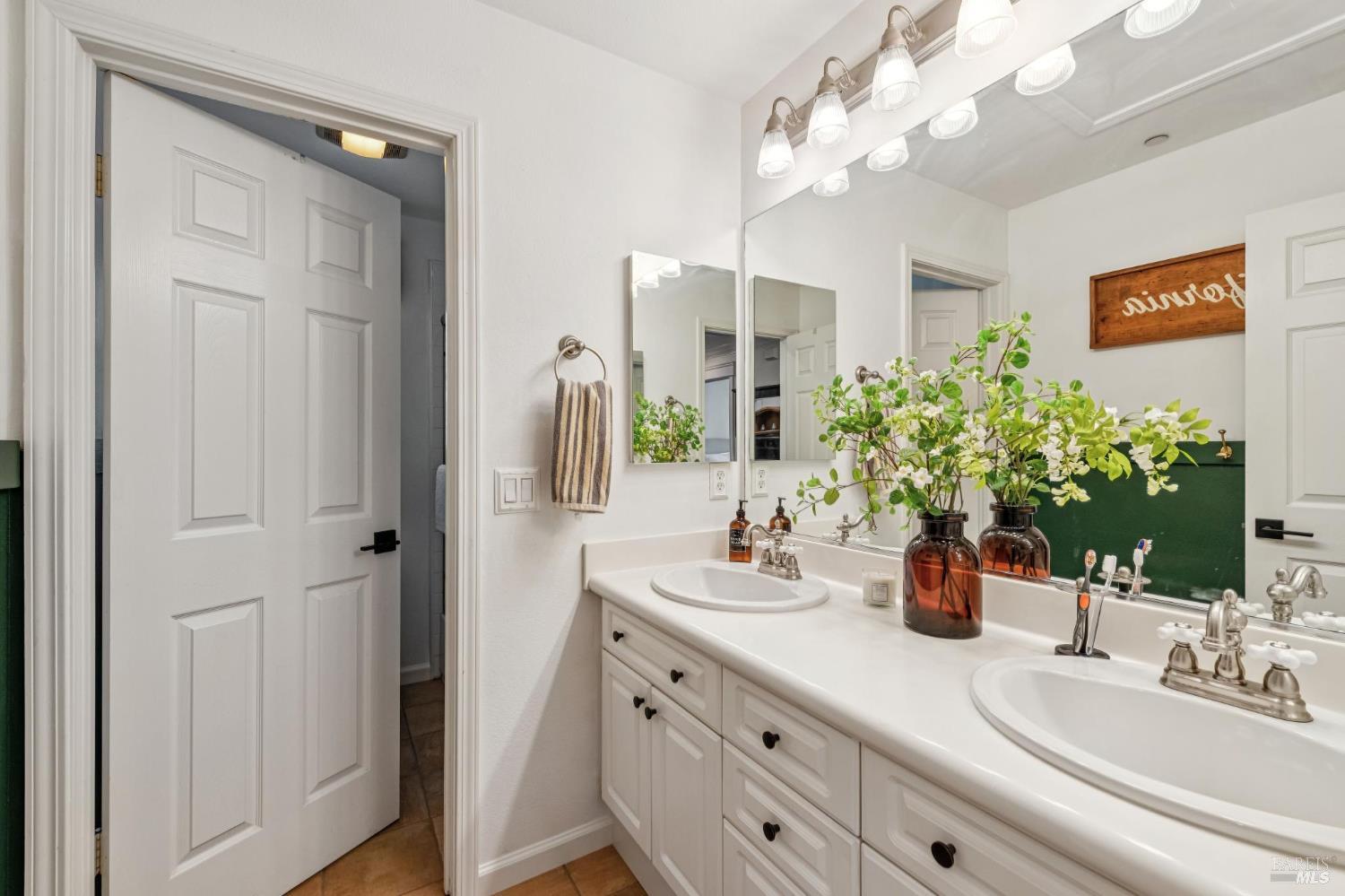 Property photo 46