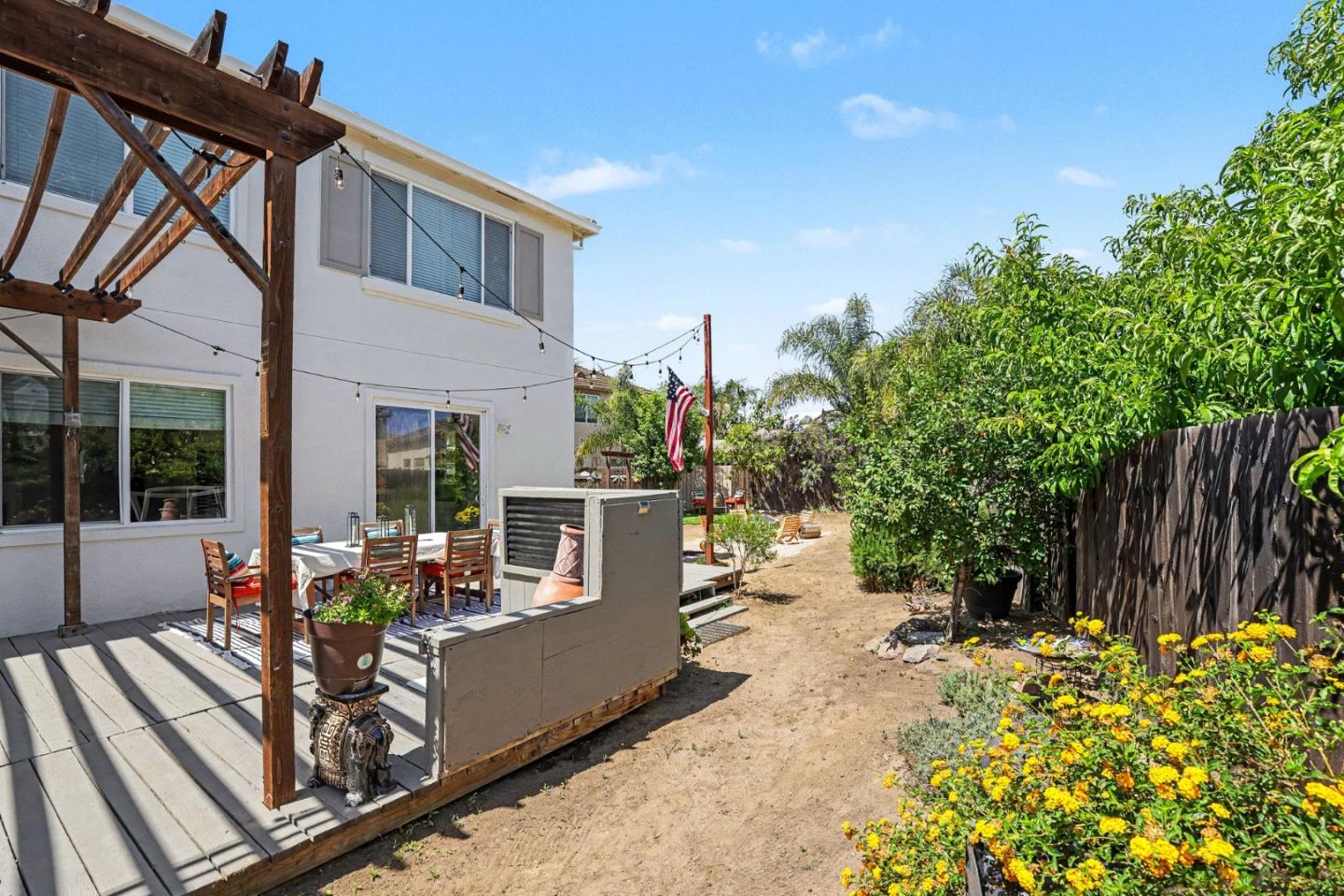 Property photo 40