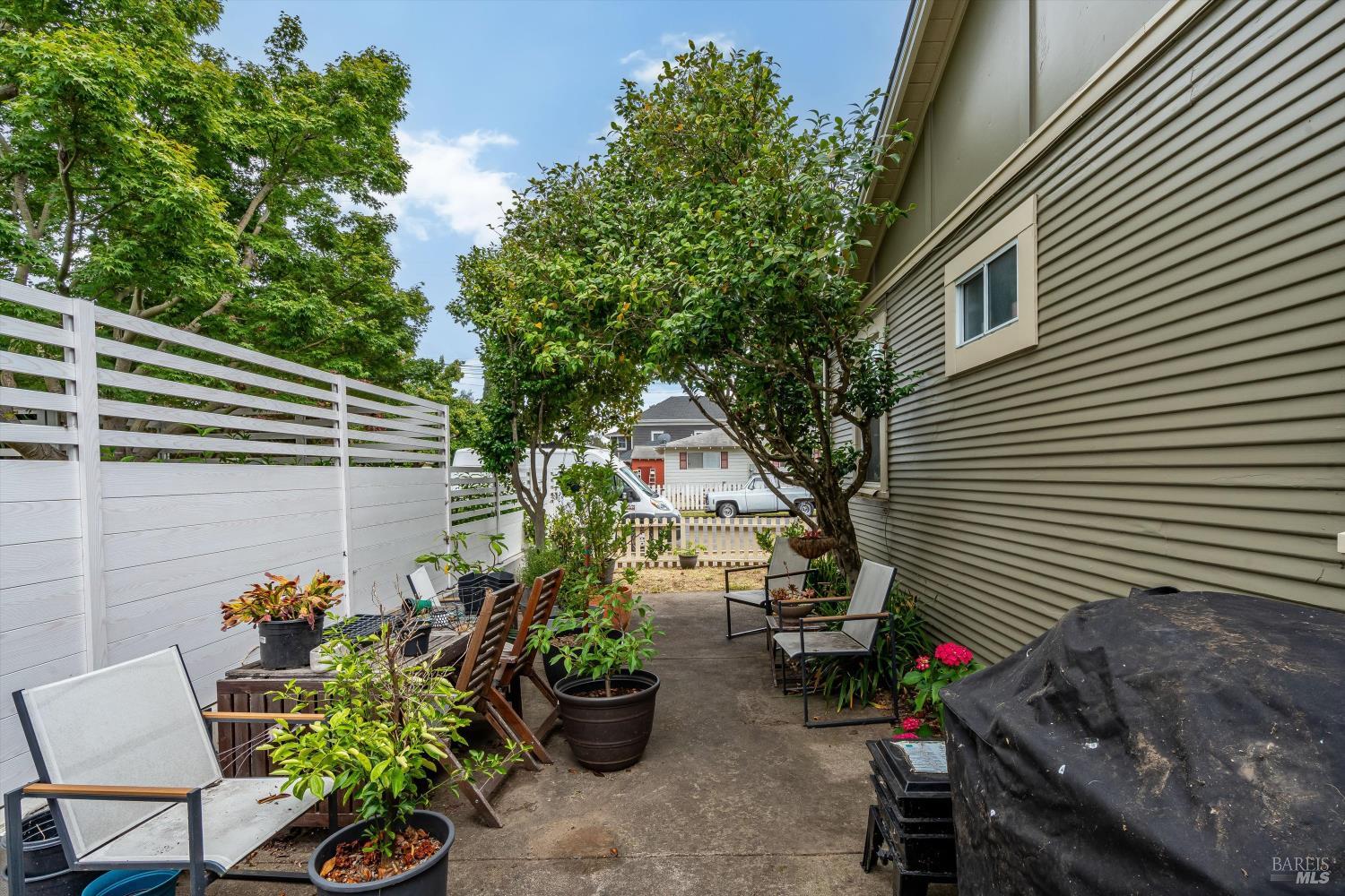 Property photo 40