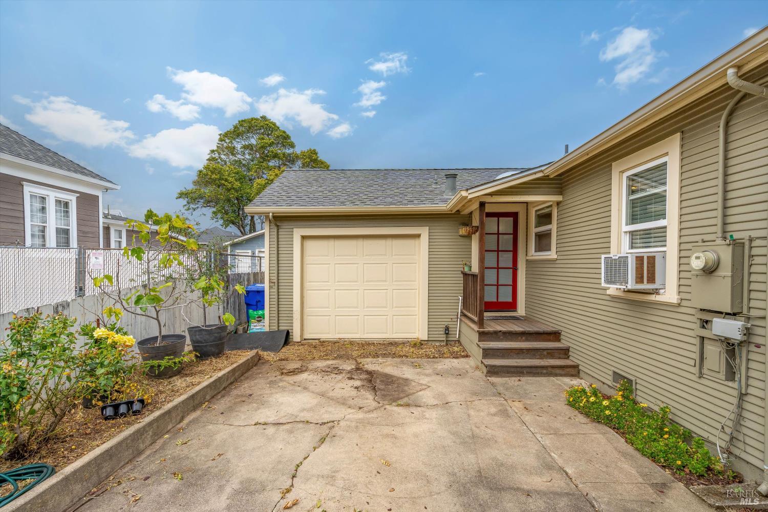 Property photo 42