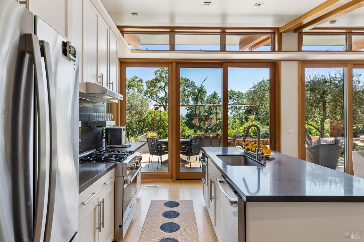 Property photo 32