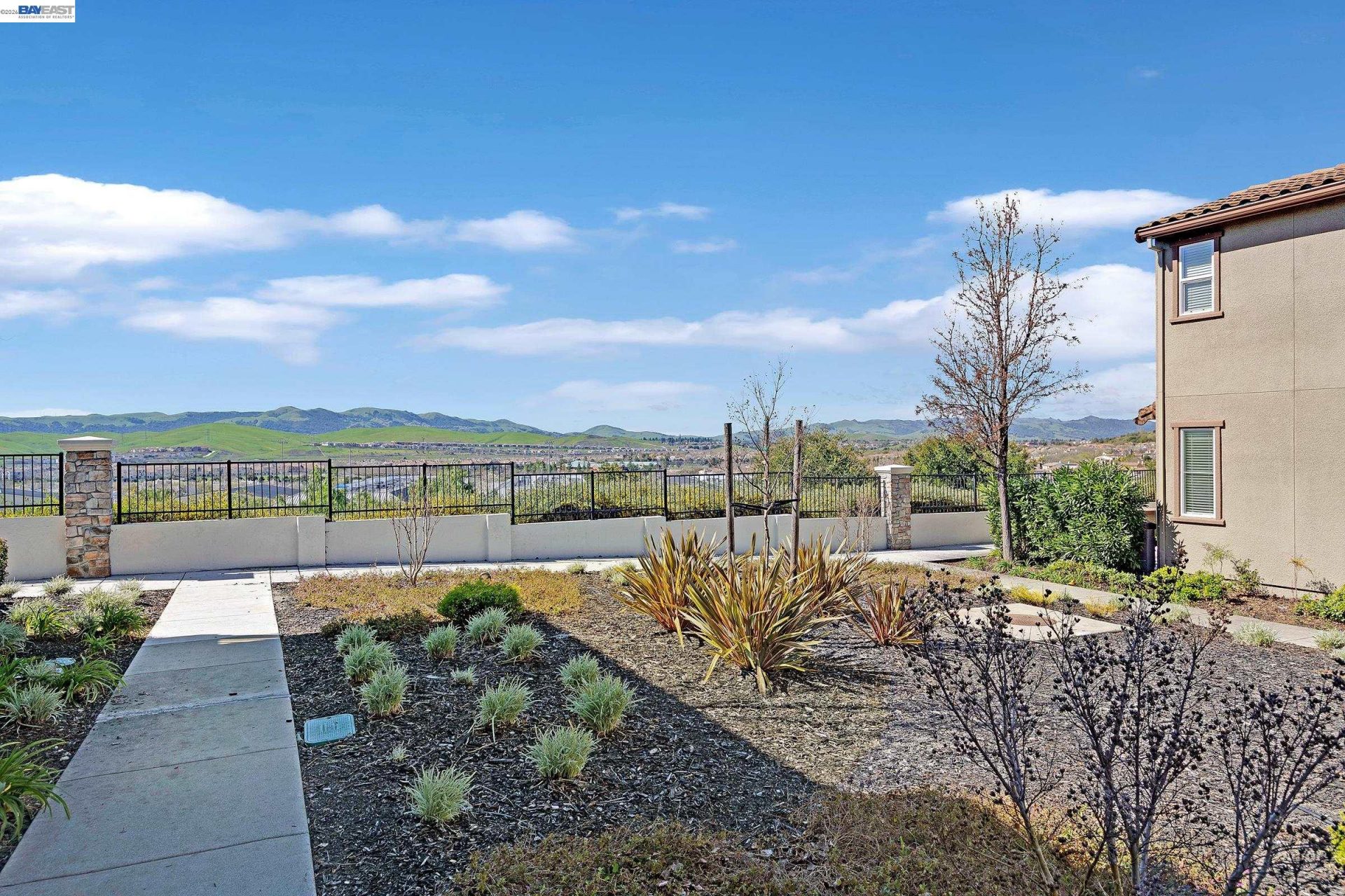 Property photo 44