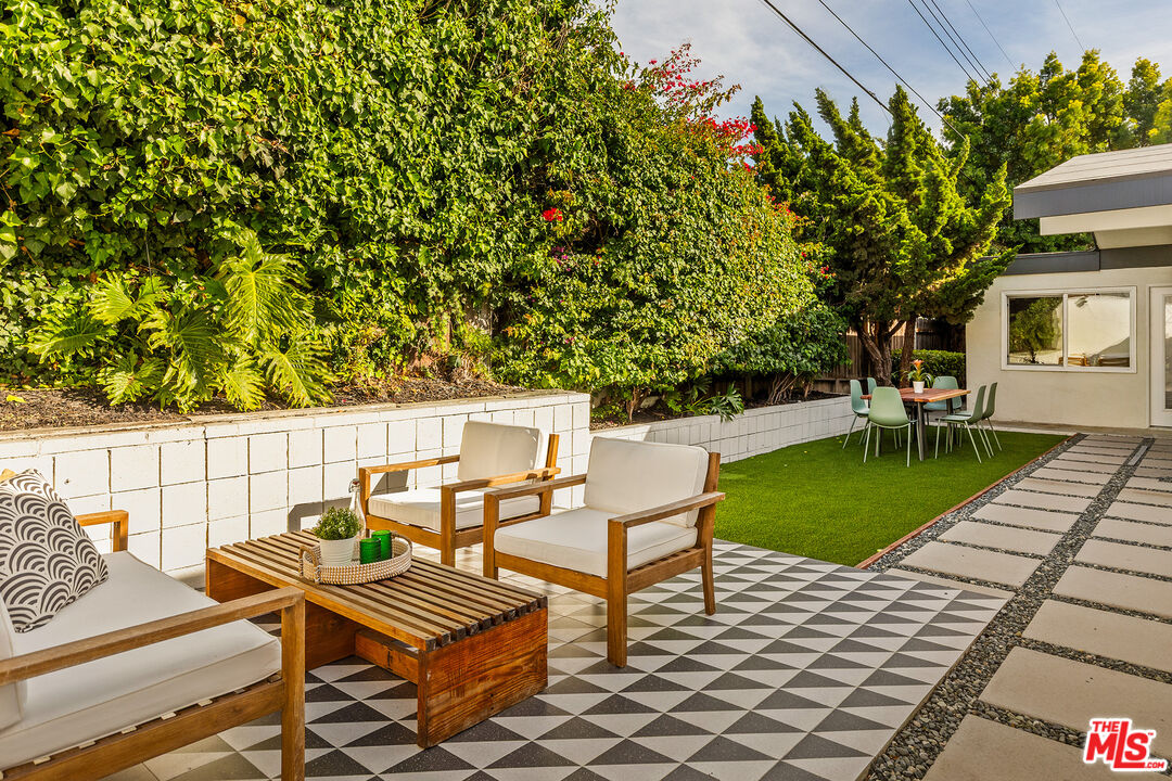 Property photo 38