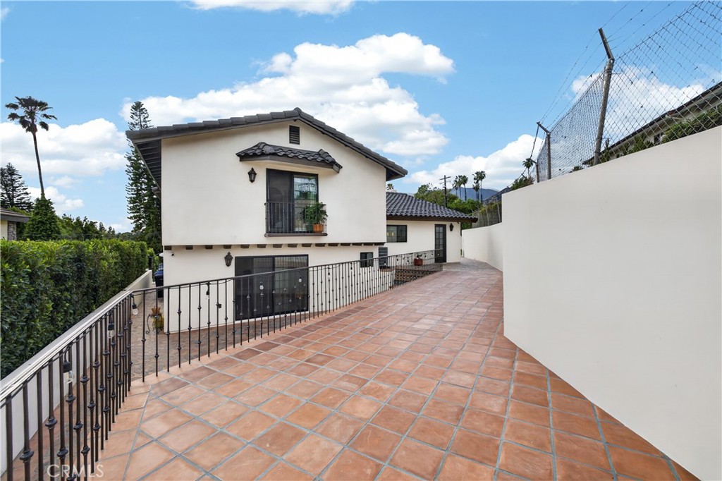 Property photo 35
