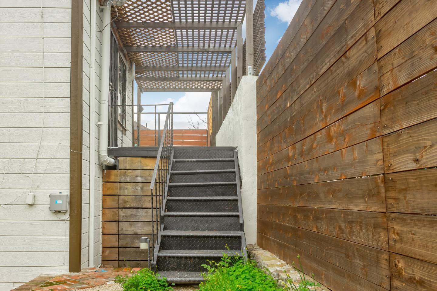 Property photo 38