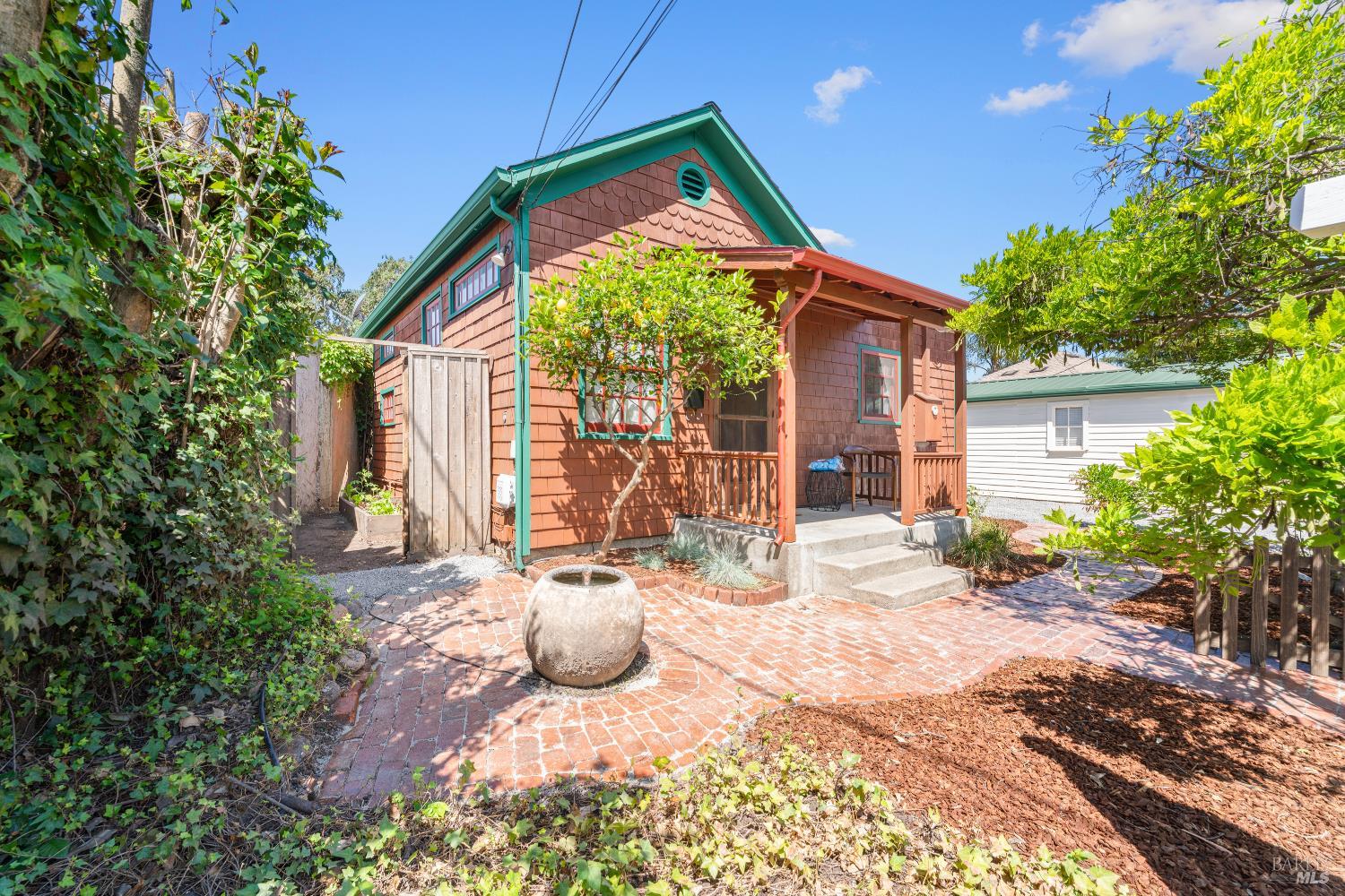 Property photo 37