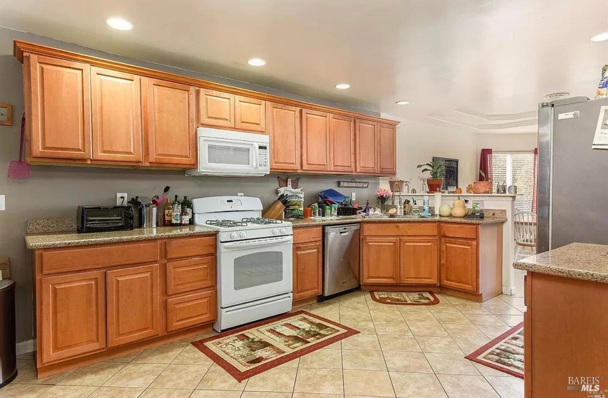 Property photo 16