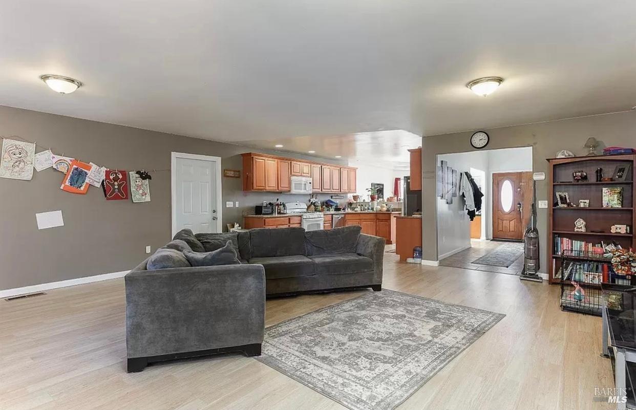 Property photo 17