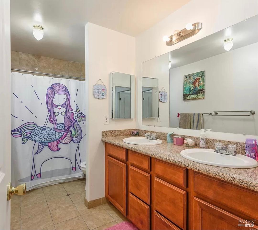 Property photo 24